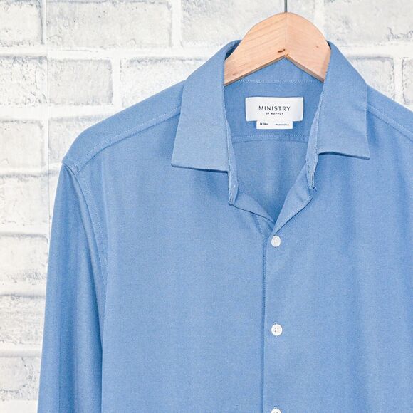 Ministry of supply Men's Slim fit button up shirt in blue size Medium - Picture 4 of 4